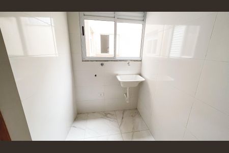 Apartamento à venda com 36m², 2 quartos e sem vaga Apartamento à venda com 36m², 2 quartos e sem vagaCozinha e Área de Serviço