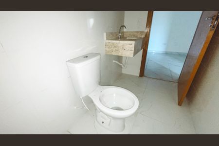 Apartamento à venda com 36m², 2 quartos e sem vaga Apartamento à venda com 36m², 2 quartos e sem vagaBanheiro