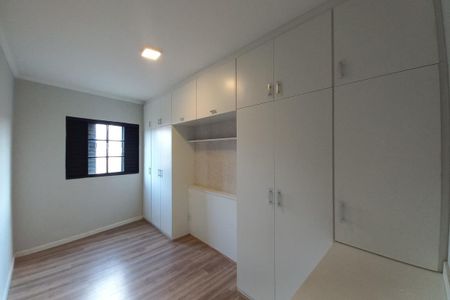 Apartamento à venda com 94m², 3 quartos e 2 vagas Apartamento à venda com 94m², 3 quartos e 2 vagasQuarto 1