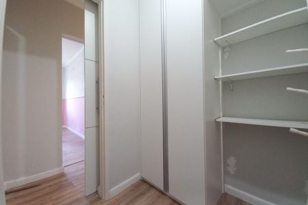 Apartamento à venda com 94m², 3 quartos e 2 vagas Apartamento à venda com 94m², 3 quartos e 2 vagasQuarto 3