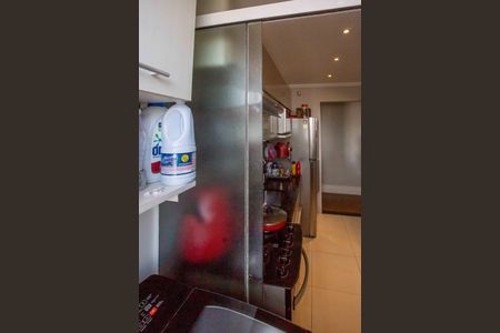 Apartamento à venda com 60m², 2 quartos e 1 vagaÁrea de Serviço