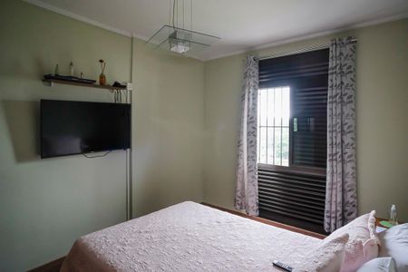Apartamento à venda com 98m², 2 quartos e 1 vagaQuarto 2