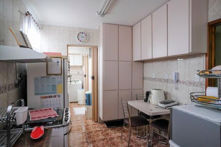 Apartamento à venda com 98m², 2 quartos e 1 vagaCozinha