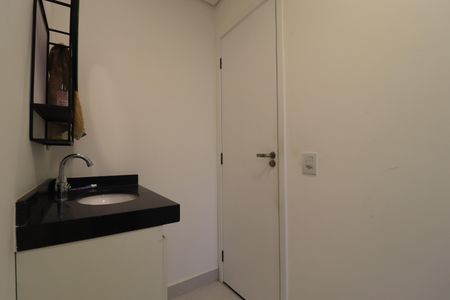 Apartamento à venda com 105m², 2 quartos e 2 vagasBanheiro da Suíte