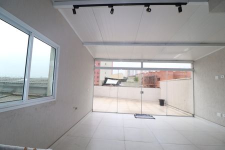 Apartamento à venda com 105m², 2 quartos e 2 vagasCobertura