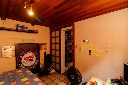 Casa à venda com 185m², 4 quartos e 1 vaga Casa à venda com 185m², 4 quartos e 1 vagaQuarto