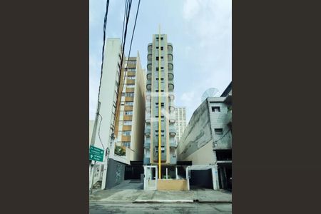 Apartamento à venda com 45m², 1 quarto e 1 vaga Apartamento à venda com 45m², 1 quarto e 1 vagaFachada