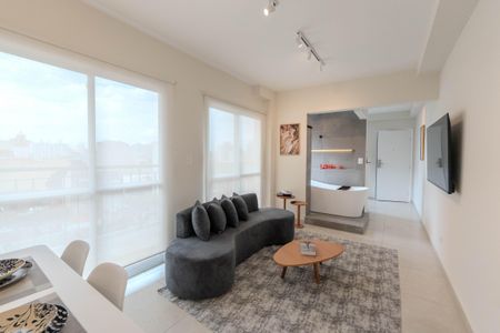 Apartamento à venda com 45m², 1 quarto e 1 vaga Apartamento à venda com 45m², 1 quarto e 1 vagaSala