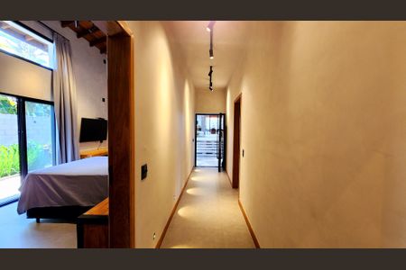 Casa de condomínio à venda com 500m², 4 quartos e 6 vagasQuarto 3 - Suíte