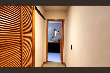 Casa de condomínio à venda com 500m², 4 quartos e 6 vagasQuarto 3 - Suíte