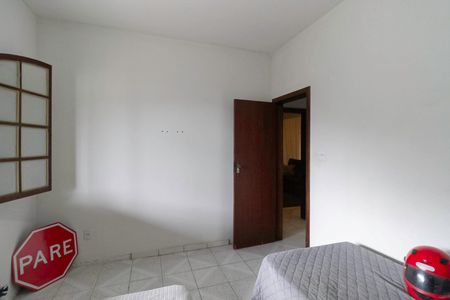 Casa à venda com 846m², 4 quartos e 3 vagas Casa à venda com 846m², 4 quartos e 3 vagasQuarto 1