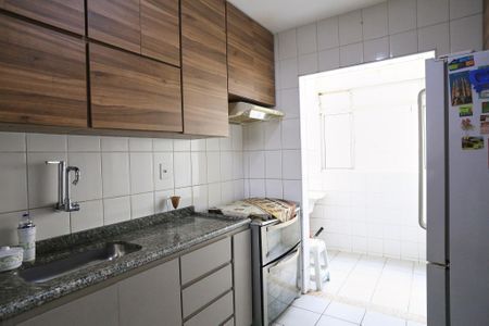 Apartamento à venda com 184m², 4 quartos e 2 vagasCozinha e Área de Serviço