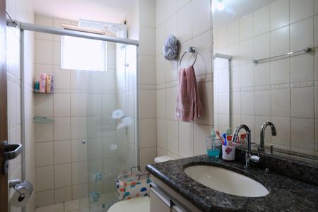Apartamento à venda com 184m², 4 quartos e 2 vagasBanheiro