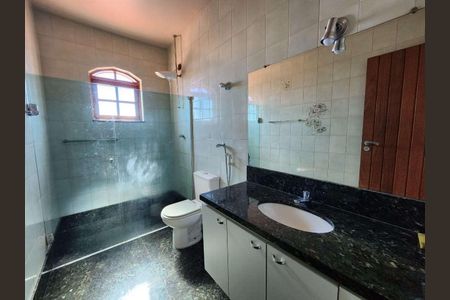 Casa à venda com 360m², 5 quartos e 5 vagas