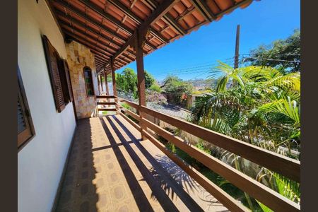 Casa à venda com 360m², 5 quartos e 5 vagas