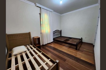 Casa à venda com 360m², 5 quartos e 5 vagas