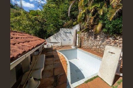 Casa à venda com 540m², 4 quartos e 10 vagas