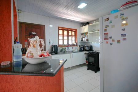 Casa de condomínio à venda com 300m², 3 quartos e 2 vagasCozinha