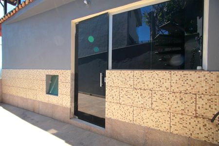 Casa de condomínio à venda com 300m², 3 quartos e 2 vagasQuintal