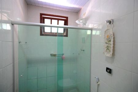 Casa de condomínio à venda com 300m², 3 quartos e 2 vagasBanheiro