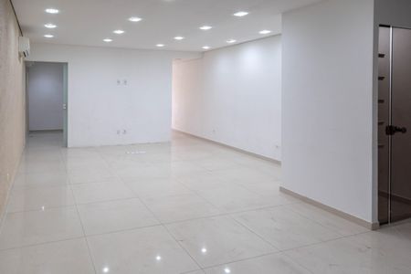 Casa para alugar com 60m², 2 quartos e sem vaga Casa para alugar com 60m², 2 quartos e sem vagaSala