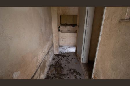 Casa à venda com 180m², 4 quartos e 1 vaga Casa à venda com 180m², 4 quartos e 1 vagaQuintal