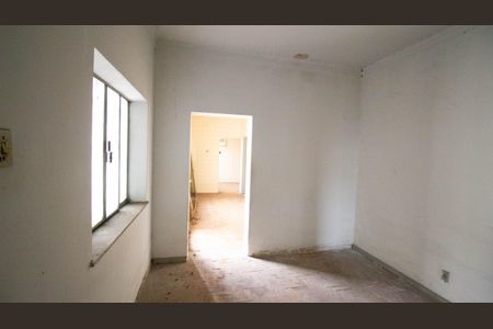 Casa à venda com 180m², 4 quartos e 1 vaga Casa à venda com 180m², 4 quartos e 1 vagaSala 2