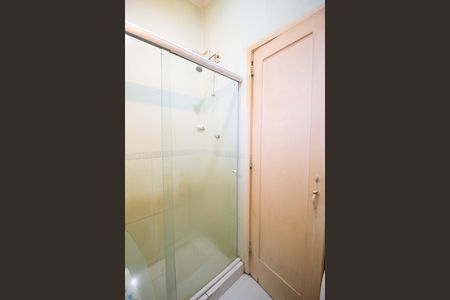 Studio à venda com 28m², 1 quarto e sem vaga Studio à venda com 28m², 1 quarto e sem vagaBanheiro