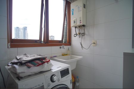 Apartamento à venda com 215m², 2 quartos e 2 vagasÁrea de Serviço