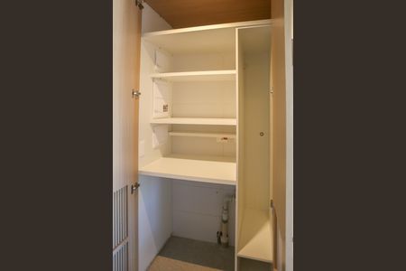 Apartamento à venda com 41m², 1 quarto e 1 vaga Apartamento à venda com 41m², 1 quarto e 1 vagaCozinha e Área de Serviço