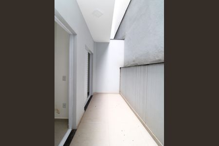 Apartamento para alugar com 42m², 2 quartos e 1 vagaVaranda do Quarto 1 e 2