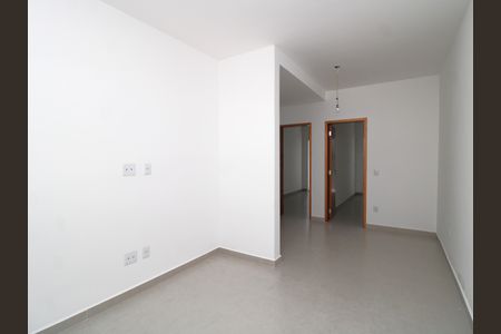 Apartamento para alugar com 42m², 2 quartos e 1 vagaSala