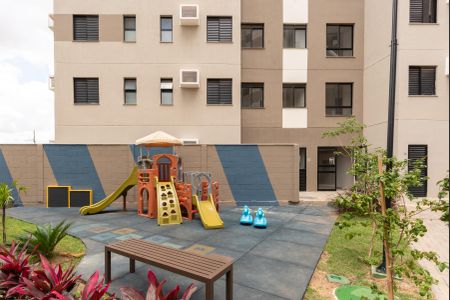 Apartamento à venda com 55m², 2 quartos e 1 vaga Apartamento à venda com 55m², 2 quartos e 1 vagaÁrea comum - Playground