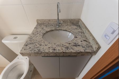 Apartamento à venda com 55m², 2 quartos e 1 vaga Apartamento à venda com 55m², 2 quartos e 1 vagaBanheiro da Suíte