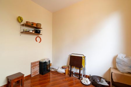 Casa à venda com 150m², 3 quartos e 2 vagas Casa à venda com 150m², 3 quartos e 2 vagasQuarto de Serviço