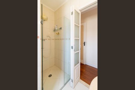 Casa à venda com 150m², 3 quartos e 2 vagas Casa à venda com 150m², 3 quartos e 2 vagasBanheiro da Suíte