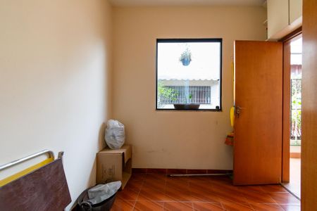 Casa à venda com 150m², 3 quartos e 2 vagas Casa à venda com 150m², 3 quartos e 2 vagasQuarto de Serviço
