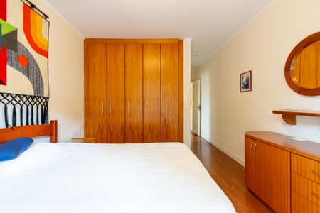 Casa à venda com 150m², 3 quartos e 2 vagas Casa à venda com 150m², 3 quartos e 2 vagasSuíte