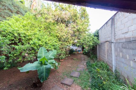 Casa à venda com 200m², 2 quartos e 2 vagas Casa à venda com 200m², 2 quartos e 2 vagasÁrea Externa