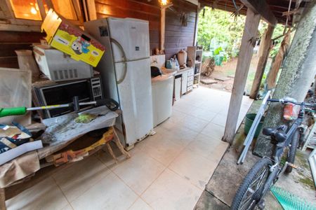 Casa à venda com 200m², 2 quartos e 2 vagas Casa à venda com 200m², 2 quartos e 2 vagasÁrea de Serviço