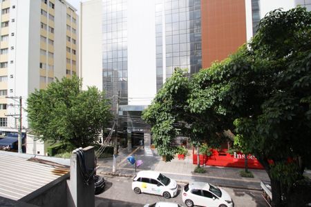 Apartamento para alugar com 65m², 1 quarto e sem vagaVista - Varanda da Suíte