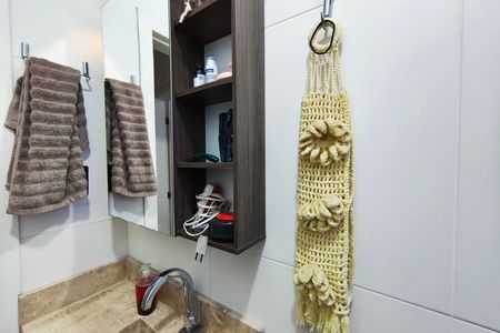 Casa à venda com 113m², 2 quartos e 5 vagasBanheiro Social