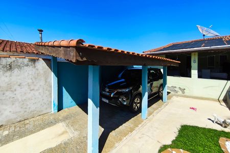 Casa à venda com 113m², 2 quartos e 5 vagasQuintal - Garagem