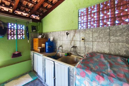 Casa à venda com 113m², 2 quartos e 5 vagasÁrea de Serviço