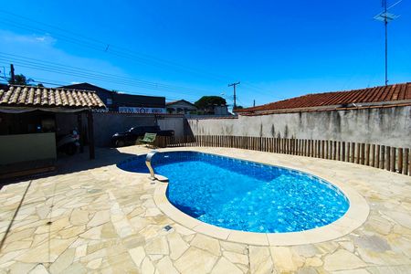Casa à venda com 113m², 2 quartos e 5 vagasÁrea comum - Piscina