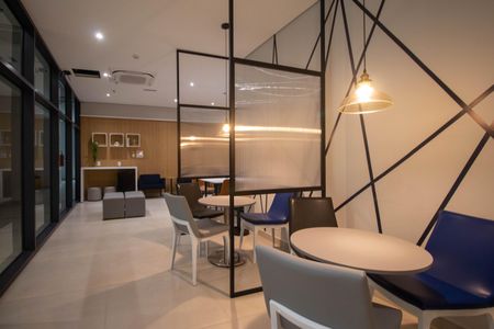 Apartamento à venda com 34m², 1 quarto e sem vagaÁrea comum