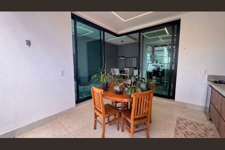 Casa à venda com 225m², 3 quartos e 2 vagasÁrea gourmet