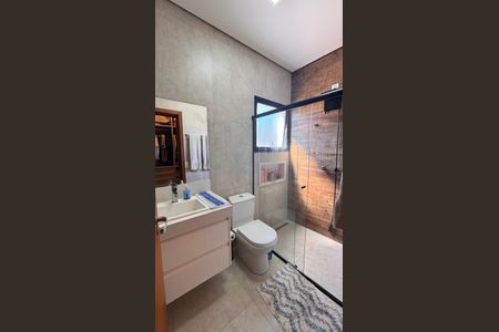 Casa à venda com 225m², 3 quartos e 2 vagasBanheiro da Suíte 1