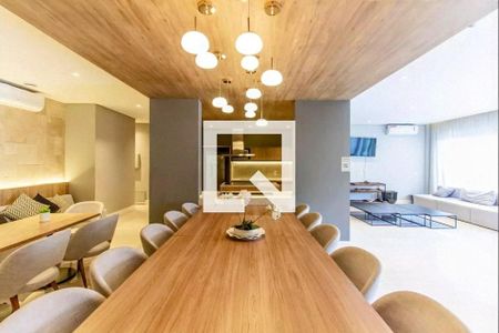 Apartamento à venda com 67m², 2 quartos e 1 vaga Apartamento à venda com 67m², 2 quartos e 1 vagaÁrea comum - Salão de festas