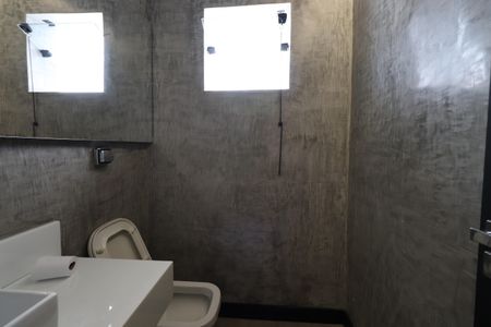 Casa à venda com 240m², 1 quarto e 2 vagasv